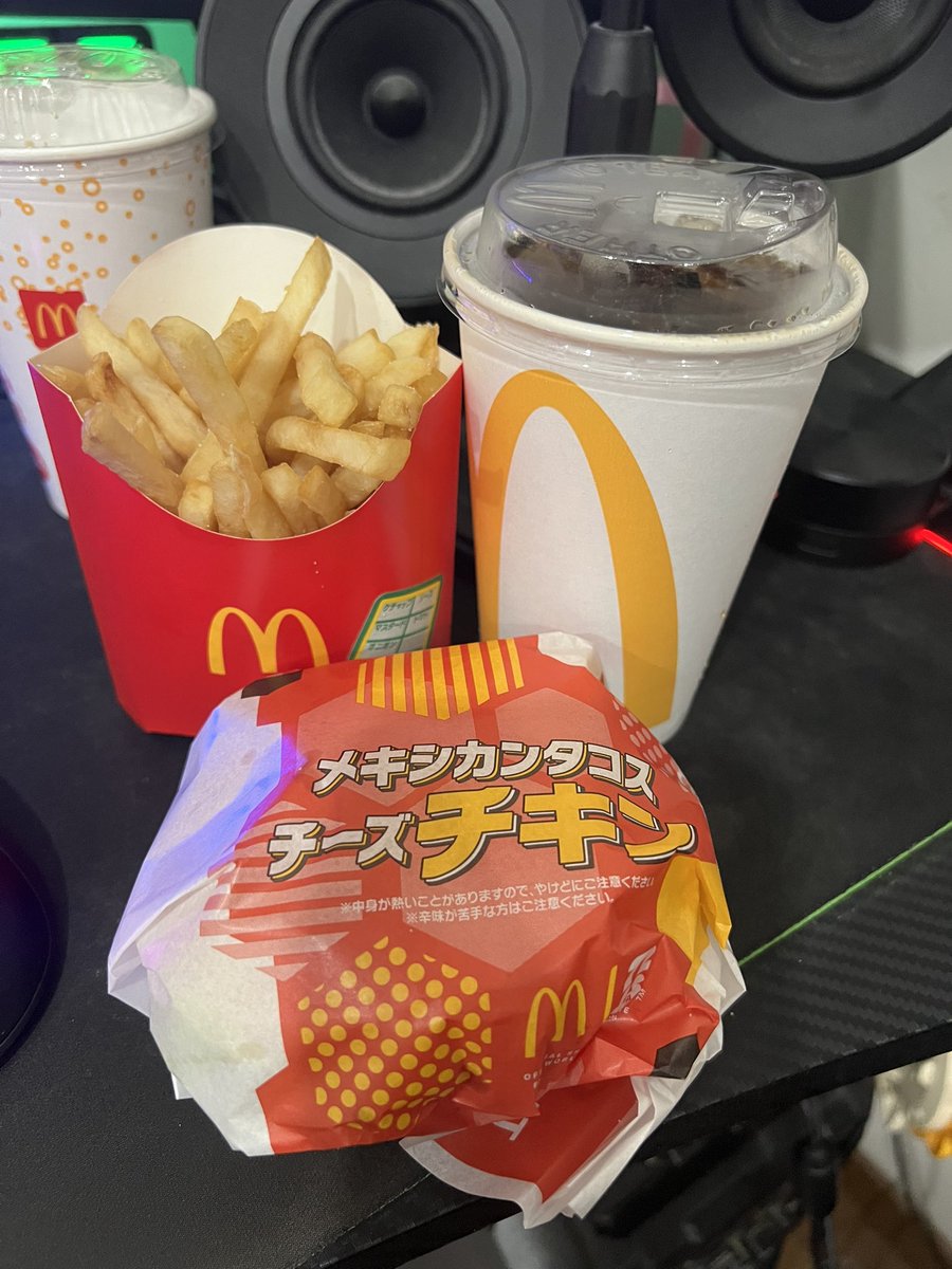 sin28286's tweet photo. 👏😋 https://t.co/ayChRxSxj3