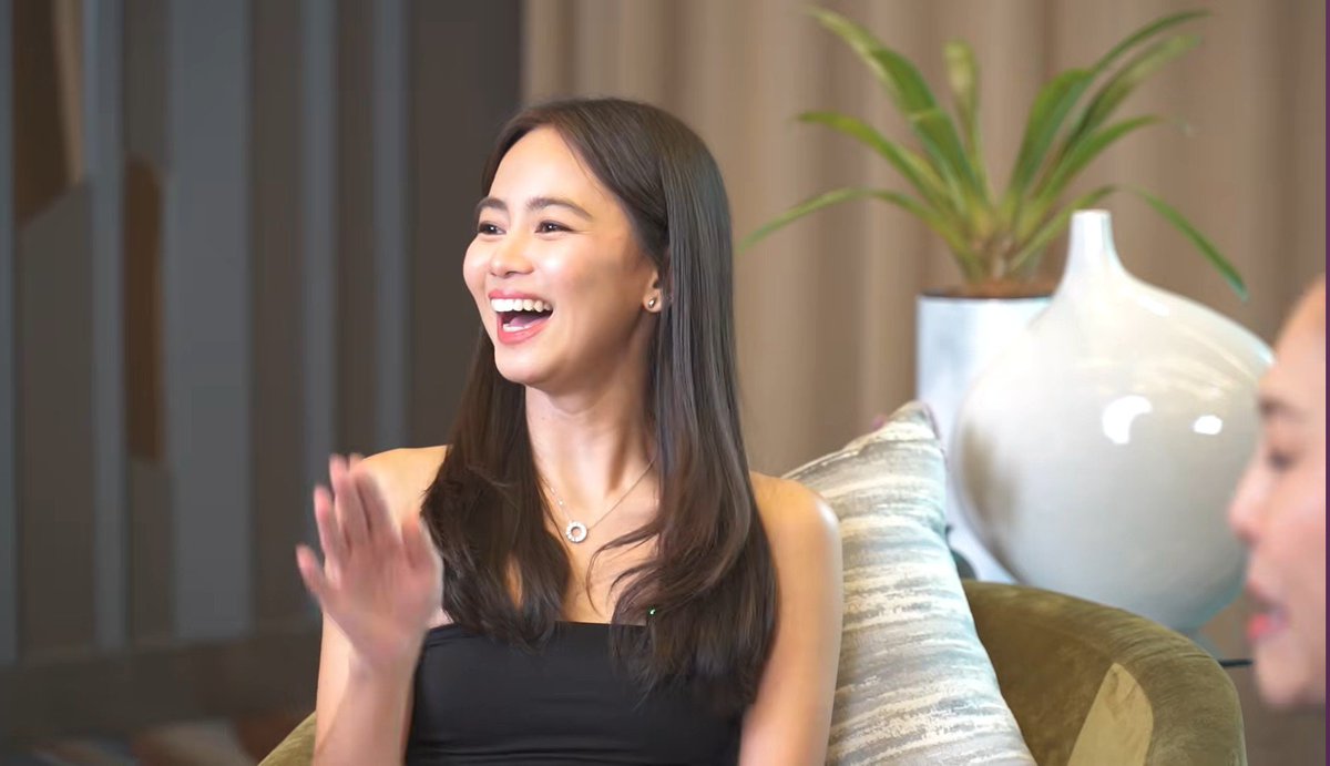 haradurieamihan's tweet photo. "Ay napaka-gandang sumagot nitong babaeng ito (ashtine) sa akin." - Ms. Maricel

Hearing Ms. @officialmaryaph say that Ash answers questions so well was so heartwarming.🥹

I'm so happy to see Ash being recognized for the way she speaks and carries herself. 🥹 https://t.co/I9WPYxsU11