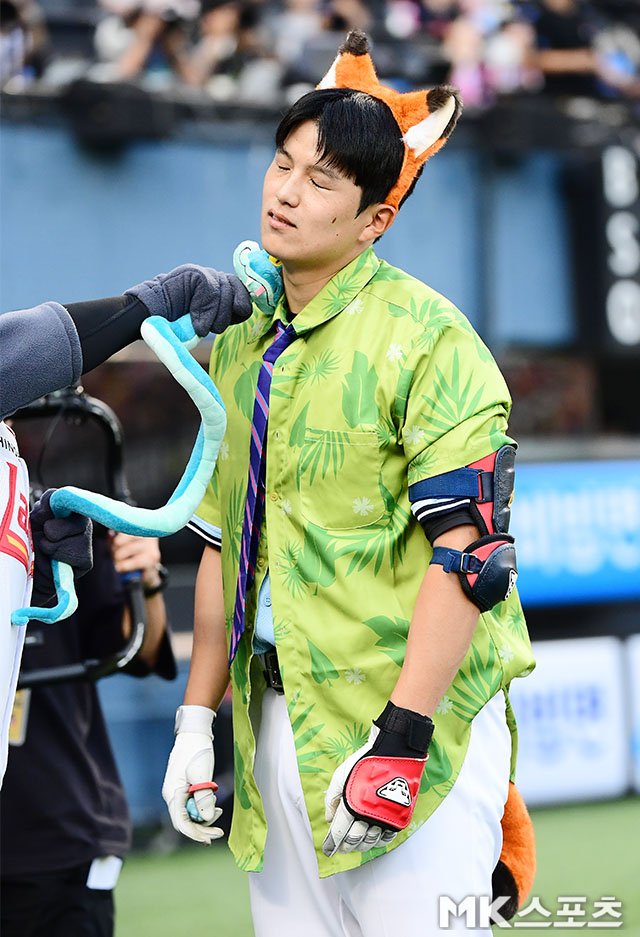 holoholoIo's tweet photo. 기사사진진짜미친것같네(P) https://t.co/fSj1OGStJ7