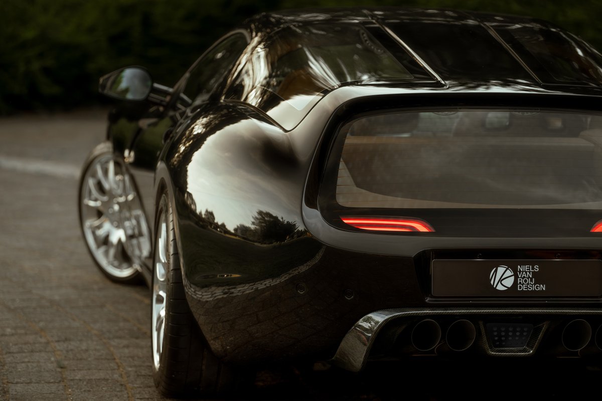 NielsvanRoij's tweet photo. Nothing exists in isolation.
Every line of the Daytona Shooting Brake Hommage was developed in relation to another. Proportion, surfacing, light, material are all part of the design and work together as one continuous composition.
#DaytonaShootingBrakeHommage #Coachbuilding https://t.co/bAcYMlSPqy