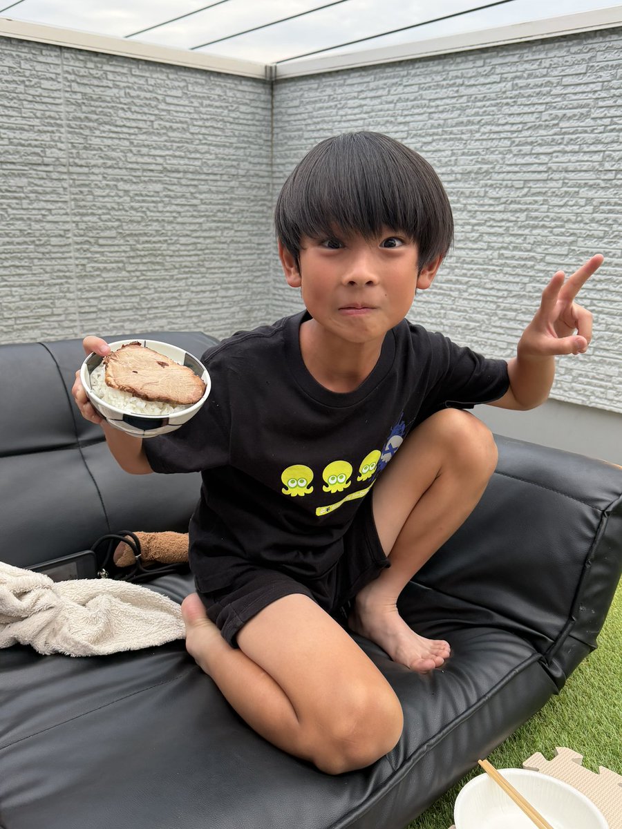pachi0505's tweet photo. 買い物からの自宅屋上ビアガーデン🍻 https://t.co/qd8tb2Cdsg