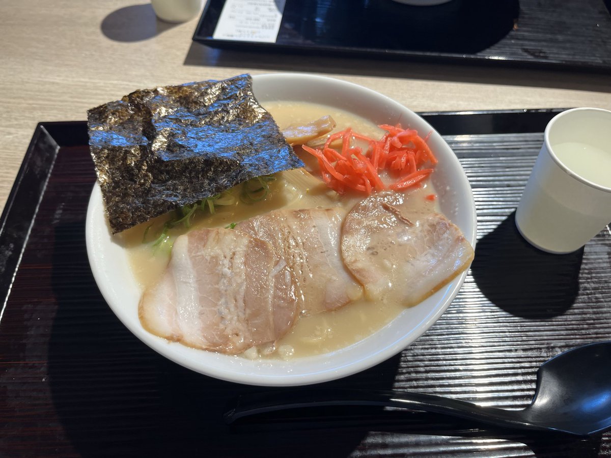miyabodoge's tweet photo. ボドカニ戦利品

気づいたら全部茶色！
集団でいろんなブース練り歩かせてもらいました🙇‍♂️

去年のボドカニで気になっていたブースが無かったのはちょっと残念だったけど大満足！ https://t.co/RQklu3JU8z