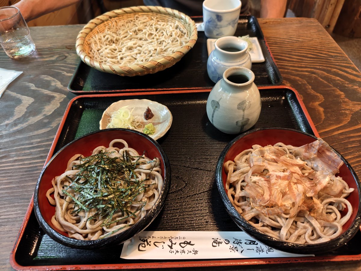 A11490's tweet photo. 月待ちの滝2
テラス席も素敵ですが店内もいい感じなので店内で頂きました。流しそうめんは2〜3時間待つ様で…恐るべしTVの影響力😥 https://t.co/WY90Ng8Vyf