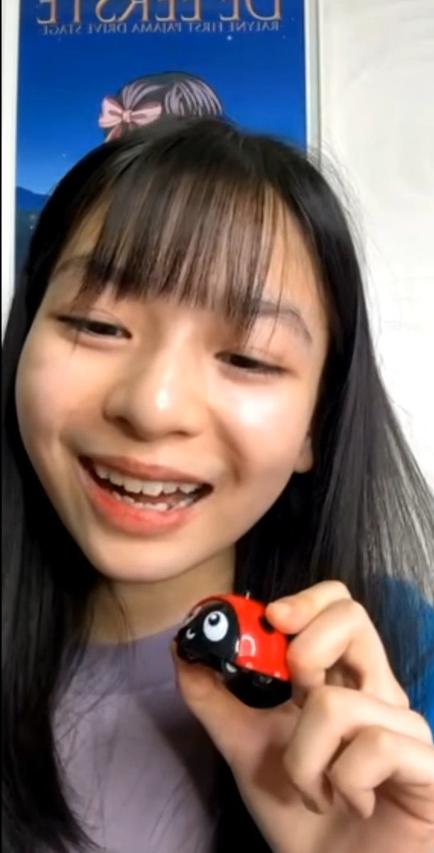 JeliaC1271's tweet photo. WIHHHH MAKASIH YA UDAH MAU UNBOXING🫶😖💜, WALAUPUN KELIATAN NYESEL GITU😭🫶, TAPI ITS OKEEYY🤧🫶 MAININNYA AGAK SUSAH YA? 😭 NANTI TANYA DEDEK² AJH YA EONNIEE @Ralyne_JKT48 🤭💜 TAPI SERU KANN.. MENANTANG' GITU😭
BESOK MAININ LAGI YA😃 MAKASIH UDAH LIVE 🫶😖💜
#RaLive https://t.co/m13C0Mkk9D