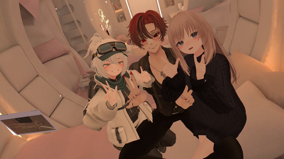 Alice1_VRchat's tweet photo. 今日でVRchat初めて1週間、増えたフレンドは27人！userに上がりました🥰 https://t.co/hKyYwZLXX8