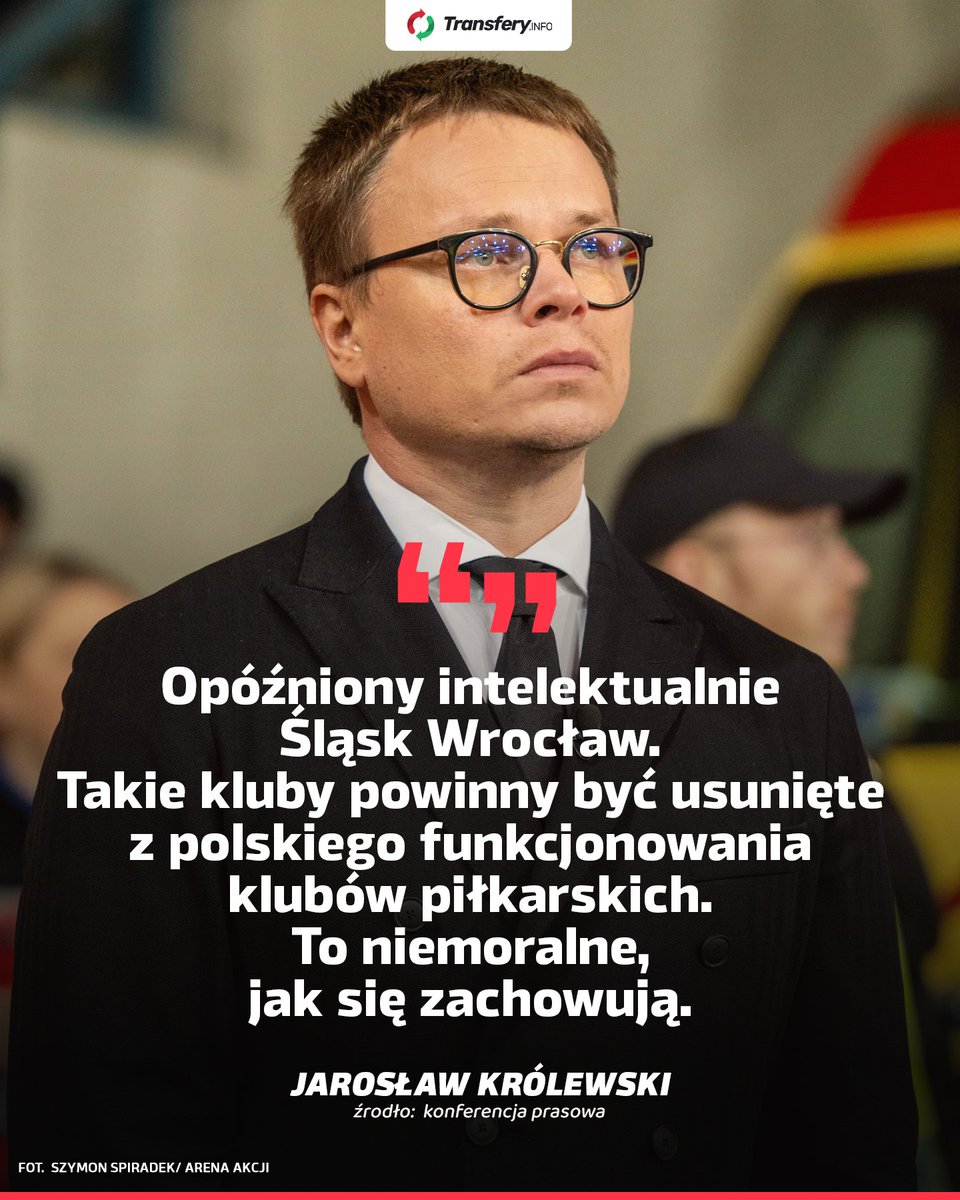 Transferyinfo's tweet photo. Tutaj sztamy nie będzie 🫣

Jarosław Królewski znalazł moment na konferencji, by uderzyć w Śląsk Wrocław.

-  Wisła udowodniła w pierwszej lidze na tle innych zespołów, które robiły różne transfery... Mógłbym tu mówić wprost o Wieczystej, o absolutnie zdegenerowanym, absolutnie infantylnym, jeśli chodzi o zarządzanie i opóźnionym intelektualnie Śląsku Wrocław, który po prostu zrobił transfery w środku okna zimowego i tym wygrał kolejną część ligi. Absolutnie takie kluby powinny być usunięte z polskiego funkcjonowania klubów piłkarskich. To jest po prostu niemoralne, jak oni się zachowują. To Wisła Kraków wygrała pięcioma-sześcioma wychowankami. To jest coś, z czego powinniśmy być dumni - stwierdził prezes „Białej Gwiazdy”.

Wisła kontra Śląsk w Ekstraklasie. Emocji nie zabraknie.