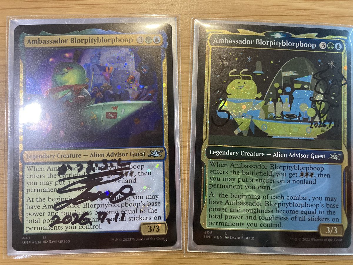 karashi6000's tweet photo. コマンダー交流会面白かったー！
最強の能力を持つ統率者、たのしい！
開封大好きよしひろさんとかつおぶし石川さんからサインももらえて満足！
ガラポン3回でタートルズのコレブもでた！パック剥くのたのしいね https://t.co/bv7o1ItSpy