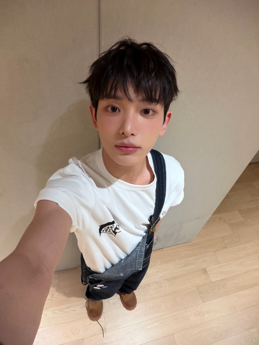 harua551's tweet photo. 260711 하루아 위버스 포스트

야호

#하루아 #ハルア #HARUA #앤팀 #andTEAM https://t.co/Dqna366m2q