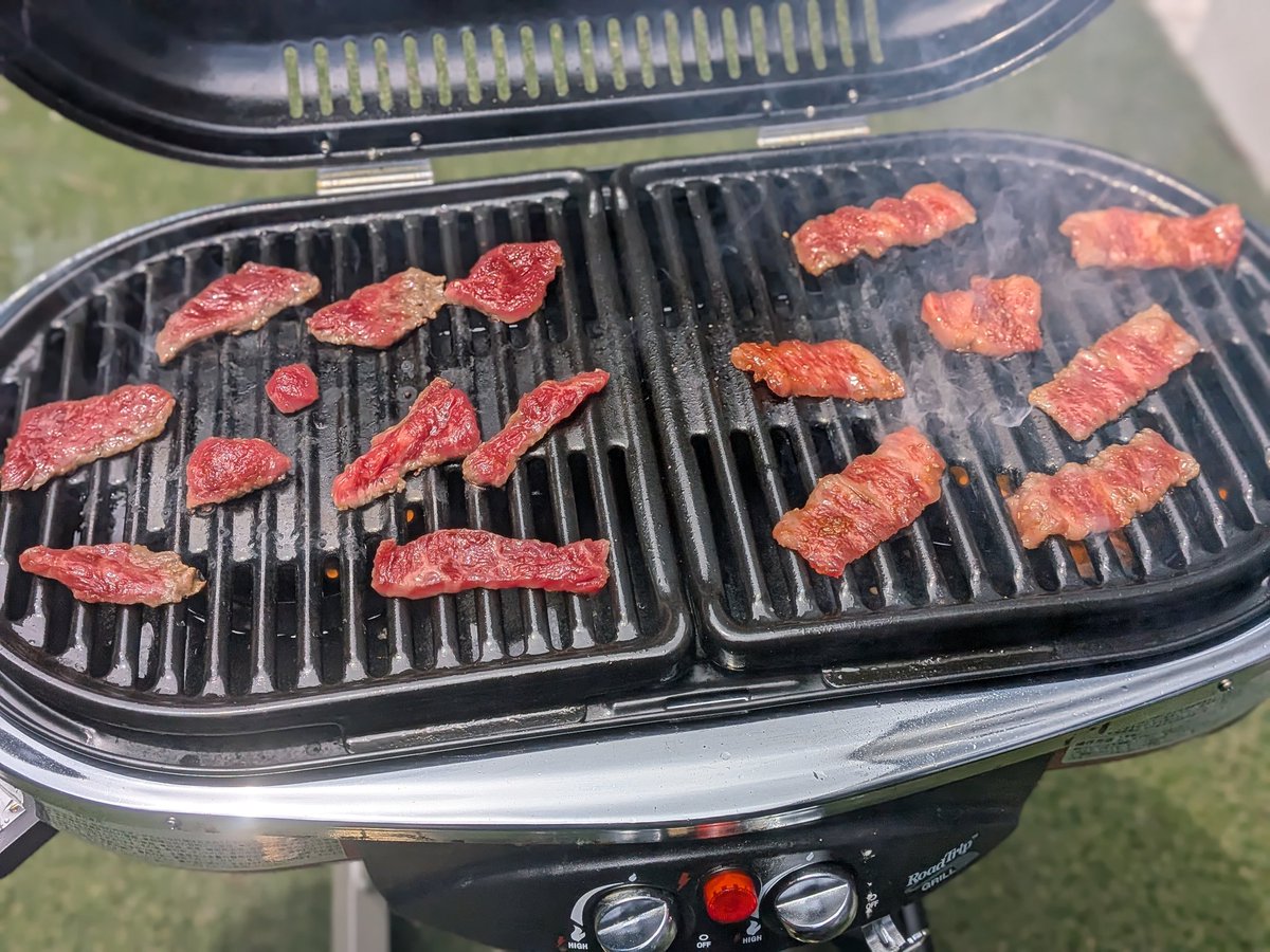 98___fan__98's tweet photo. 肉、野菜、貝 https://t.co/dVIWMPTeqa