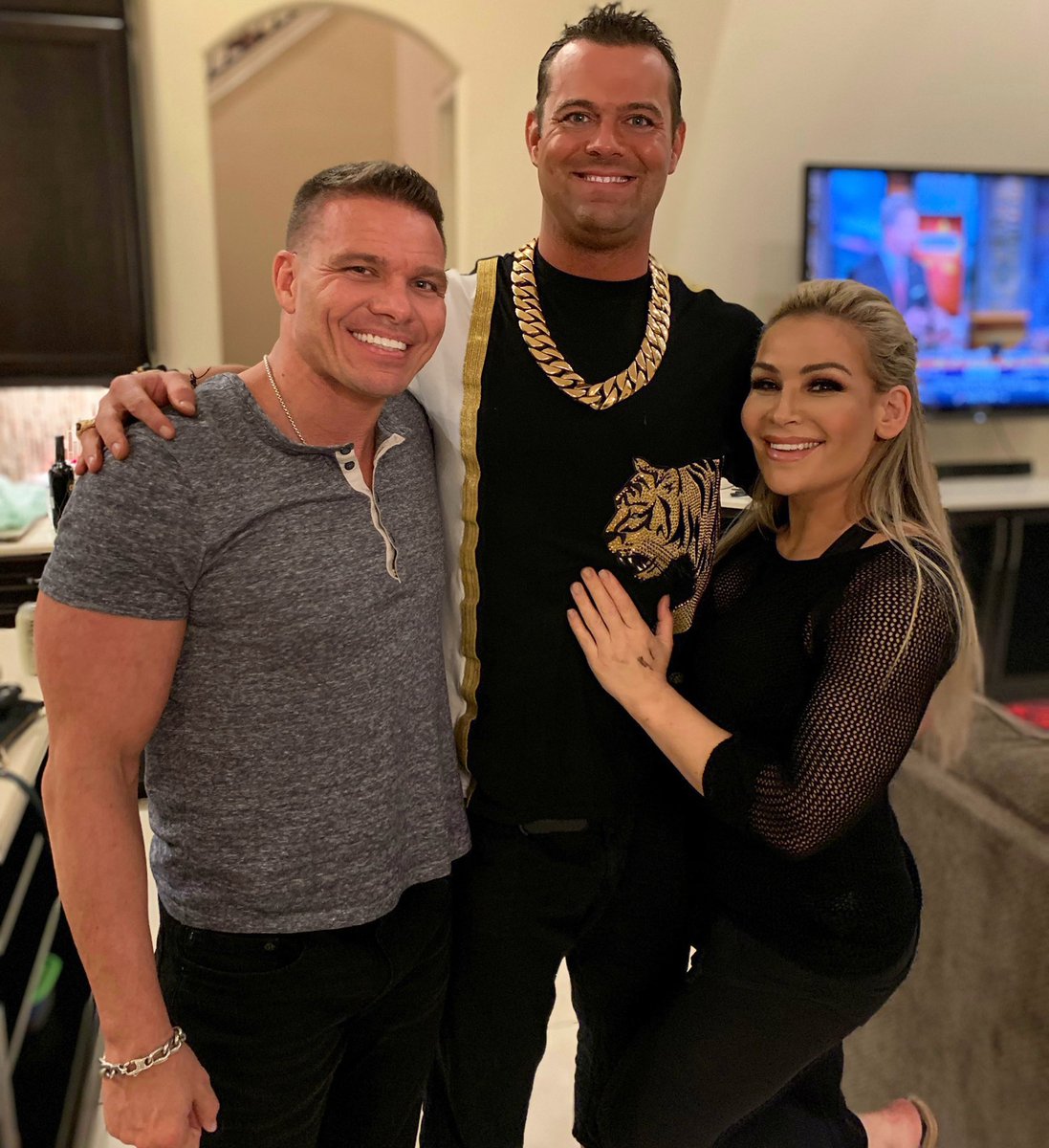 Chupacabra_01's tweet photo. 🎂Happy Birthday to Tyson Kidd! @TJWilson #TysonKidd #WWE #HartDynasty #HartFoundation #NXT #ECW #NWA #WCW #TNA #ROH #AEW #MLW #LuchaLibreAAA #CMLL #NewJapan #NJPW #ProWrestlingNoah #AJPW https://t.co/xR7AtsI8fY