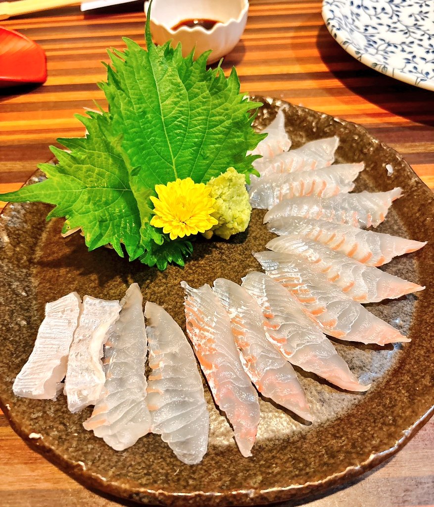 TAKArd6's tweet photo. 家族で久しぶりに居酒屋🏮 https://t.co/hLHGUZEhVJ