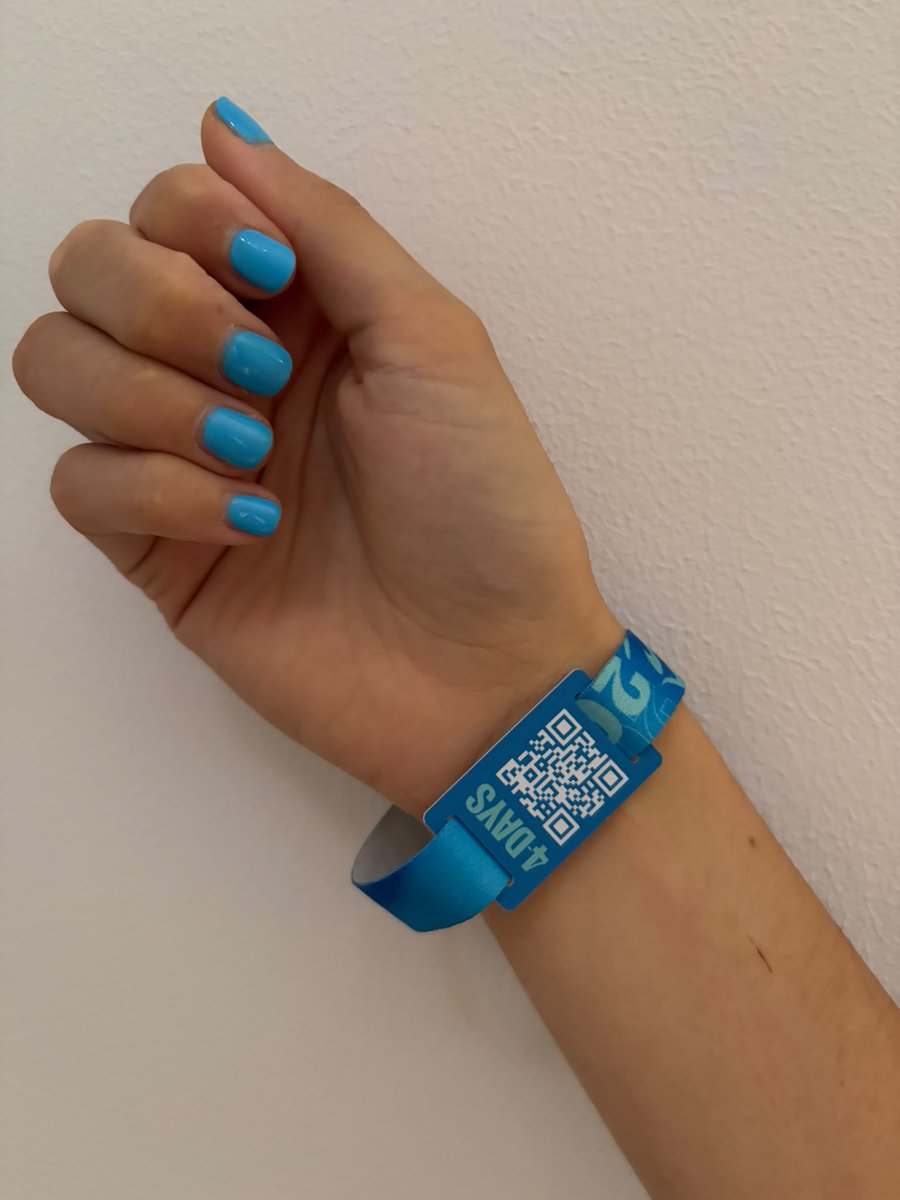 Al_ma9010's tweet photo. ENTRADA SABADO 11 MADCOOL.
Vendo entrada para hoy 11 de Julio del MADCOOL por 65€. La pulsera tiene 3€ sobrante de saldo y regalo el vaso de 2€ (lo cambian por uno nuevo en barra).
Concierto en Madrid.
#Madcool #MadcoolFestival2026 https://t.co/cMsoDrxtqg