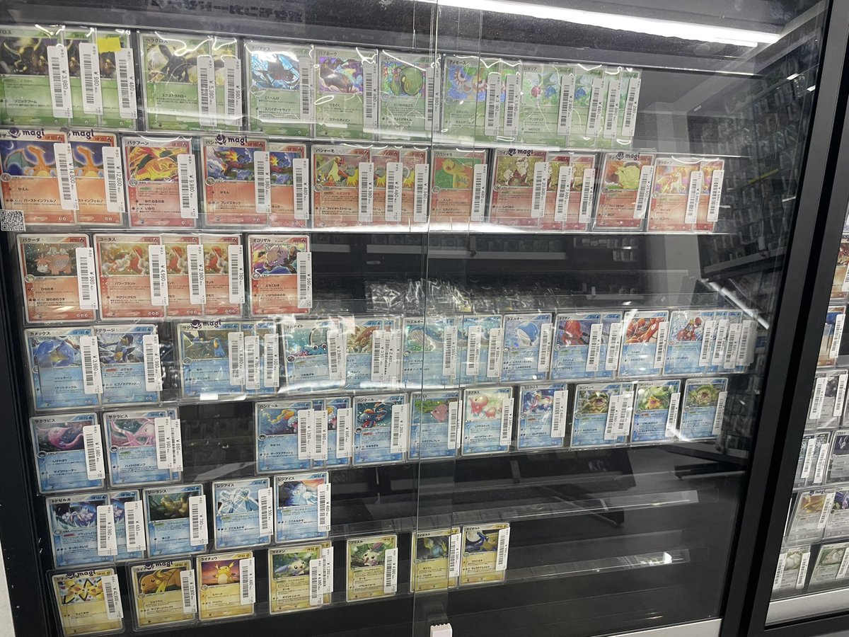 🔥ポケカ販売情報🔥】 ✨🌟ADV期ショーケースです🌟✨ 人気ポケモン