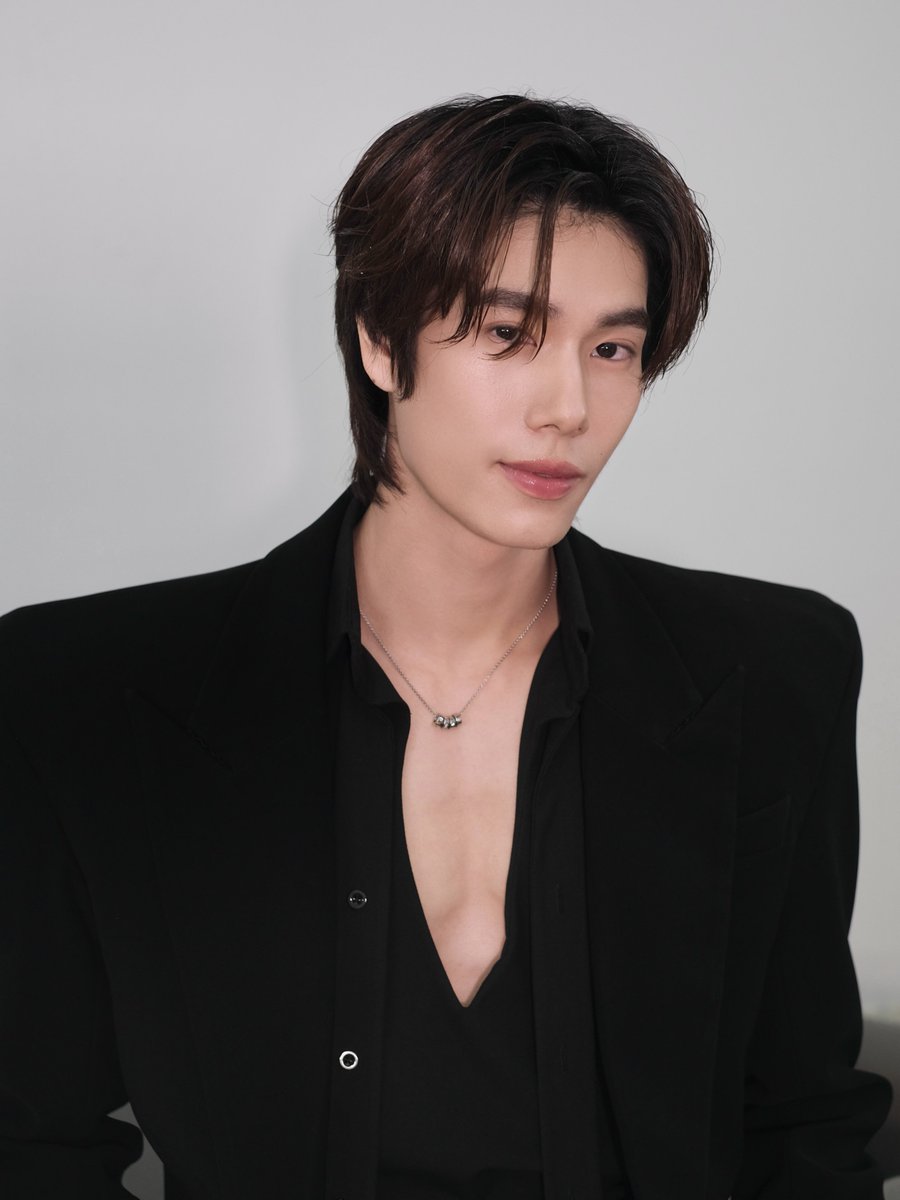 doublepjourney_'s tweet photo. มาเฟียกับมาดามอาเซนี่ 🧎🏻‍♀️

#PeachAndMeSeriesEP1 https://t.co/hbXFmrJrHL