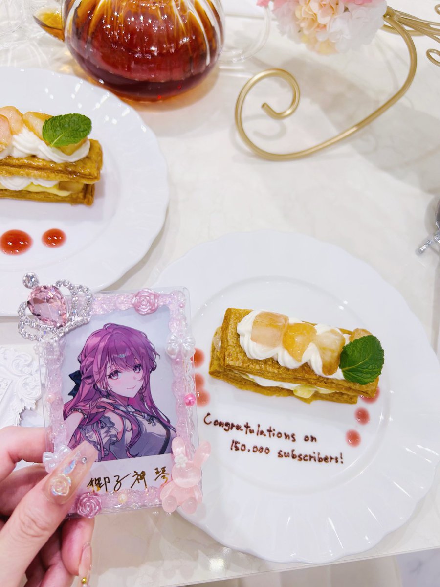 ri_cafe_'s tweet photo. ┊　　┊　　┊　　┊       ♡
┊　　┊　　┊　　ꪒ⑅ꪒ
┊　　┊　　♡
┊　  ꪒ⑅ꪒ                  チャンネル登録者
♡                 15万人おめでとうございます🥢

#御子神琴音 https://t.co/SbIlHstSCQ