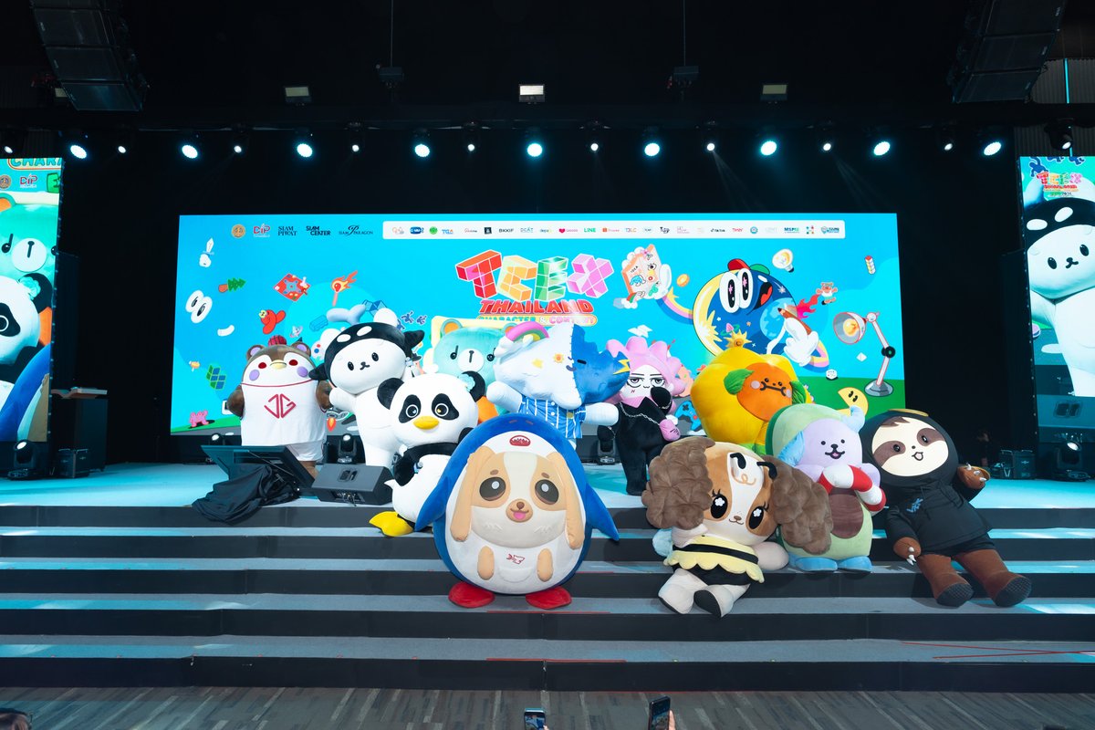 GmmtvShop's tweet photo. นำภาพบรรยากาศความน่ารักของ GMMTV FANDOM CHARACTER ในงาน Thailand Character &amp; Content Expo (TCEX) 2026 มาฝากค่า

GMMTV OFFICIAL MERCHANDISE BOOTH
9 - 12 July 2026
PARAGON HALL, 5th FLOOR, SIAM PARAGON

#SiamParagonxTCEX2026xGMMTV
#GMMTV https://t.co/kt6QNVOq21