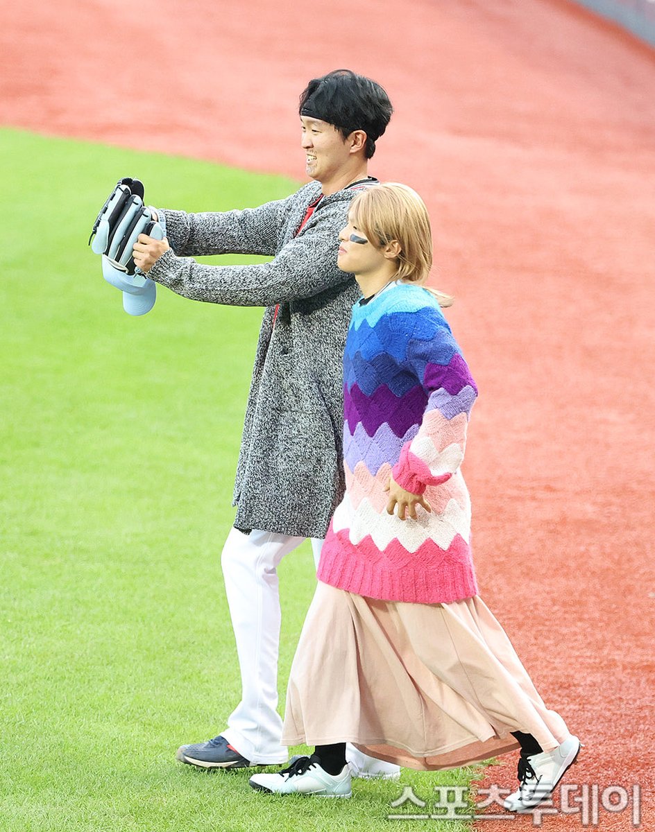 Landers__H's tweet photo. 미사 건우 준재 ㅋㅋㅋㅋㅋㅋㅋㅋㅋㅋㅋㅋㅋㅋㅋㅋㅋㅋㅋㅋㅋㅋㅋㅋㅋㅋㅋㅋㅋㅋㅋㅋㅋㅋㅋㅋㅋㅋㅋㅋㅋㅋㅋㅋㅋㅋㅋㅋㅋㅋㅋㅋ https://t.co/t2hd2mM71X