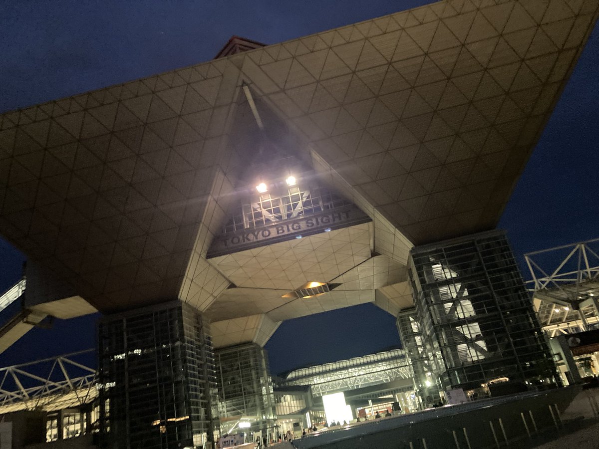 sekima_31's tweet photo. HMJ1日目ありがとうございました！
いいものまだまだたくさん！特にマグはまだ全色出しきれていない状態😅バランスを考えようぜ〜？
明日もどうぞよろしくお願いします☀️ https://t.co/WE4v3i7wiv