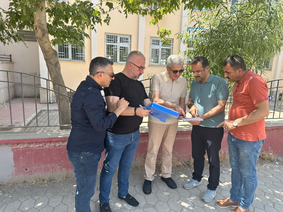 kmarasilmem's tweet photo. Dulkadiroğlu ilçemizde yapımı devam eden eğitim yatırımları yerinde incelendi

İl Millî Eğitim Müdürümüz Turan AKPINAR, İl Müdür Yardımcılarımız ve Dulkadiroğlu İlçe Millî Eğitim Müdürümüz ile birlikte Dulkadiroğlu ilçemizde yapımı devam eden eğitim yatırımlarını yerinde inceledi.