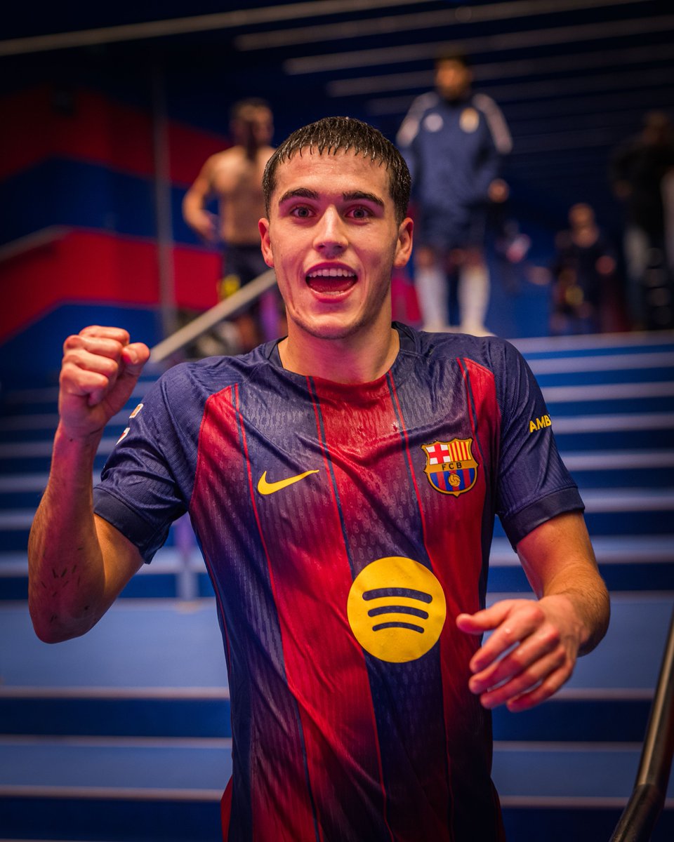 FCBarcelona_cat's tweet photo. Un jugador de classe mundial. Amb només 19 anys, Pau Cubarsí ja deixa empremta allà on juga. Segell de La Masia 💙❤️ https://t.co/28difSDK78