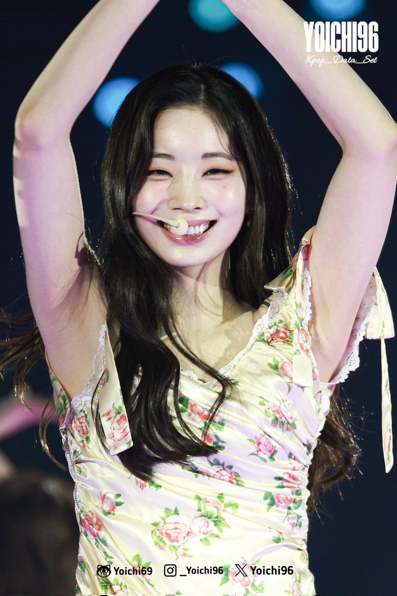 kpop_data_set's tweet photo. 260710 Dahyun at "THIS IS FOR" World Tour Finale in Seoul
Load in 4K | Full Set in Reply
#다현 #DAHYUN
#트와이스 #TWICE
#THISISFORFINALE https://t.co/PVhSN6ELHH
