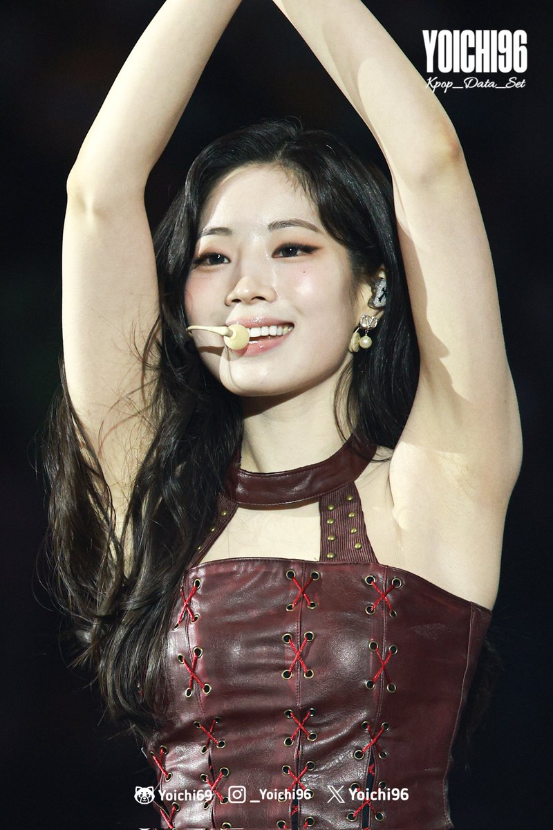 kpop_data_set's tweet photo. 260710 Dahyun at "THIS IS FOR" World Tour Finale in Seoul (2)
Load in 4K | Full Set in Reply
#다현 #DAHYUN
#트와이스 #TWICE
#THISISFORFINALE https://t.co/wuygp99qmt