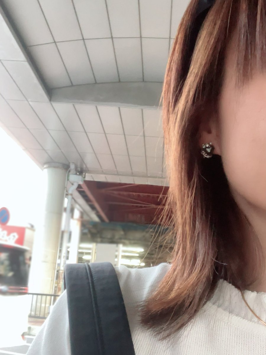 marvelchan's tweet photo. @angel_145_2537 お疲れさまです🧡今日ピアスをお迎えしたレオバイトブースの女です😂明日もこのピアスを付けて頑張ります✌️えんじぇさんの世界観が大好きなんです☺️明日もまた遊びに行かせて下さいね✨ https://t.co/oHG7ZJtCBi