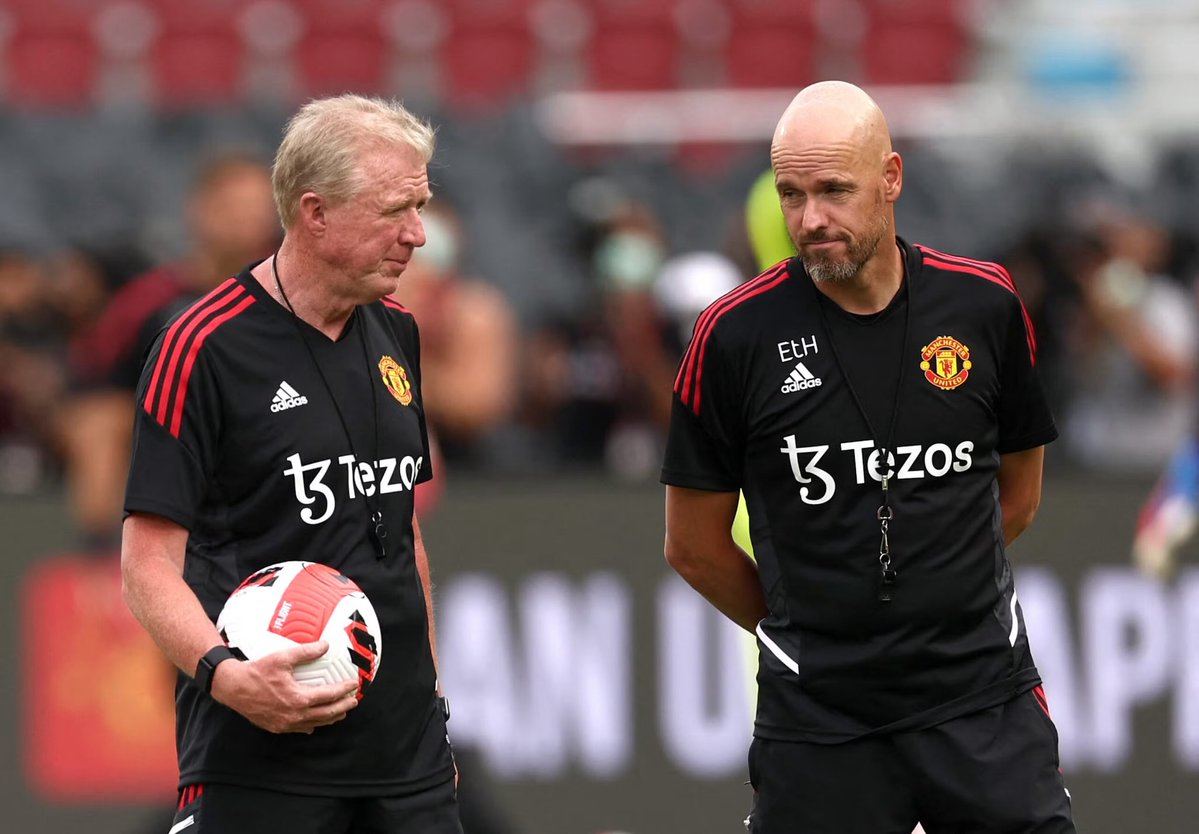 FrankEra_'s tweet photo. 🚨🎙️ | Steve McClaren on the standards Ten Hag brought to #MUFC when he was manager:

“After a couple of weeks, some of the players asked to CHANGE the training time. 

“They said it used to be 11AM.. and it allowed them to take their kids to school, and they’d like to do that.

“Harry [Maguire] went, ‘NO. We do 9AM now.’ 

“First game against Brentford, we lost. There was 13KM difference in how much we ran compared to them.

“Erik [Ten Hag] went.. ‘we’re going to run THAT [the 13KM] this morning.’

“I said don’t be silly, you CANNOT do that. He went ‘Fair enough, they’ll run AFTER ME until I tell them to stop.’

“He had battles with Ronaldo, with Rashford.. he was late to a meeting by 30 seconds and Erik CLOSED the door, put the team up, and he was OUT of it.”