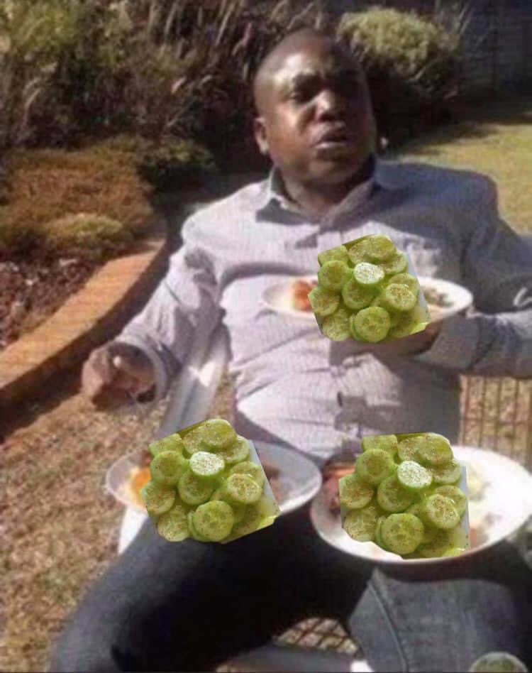 jas_d_barbie's tweet photo. how to eat cucumber w salt, pepper &amp; vinegar: https://t.co/0iE3RPe1h9