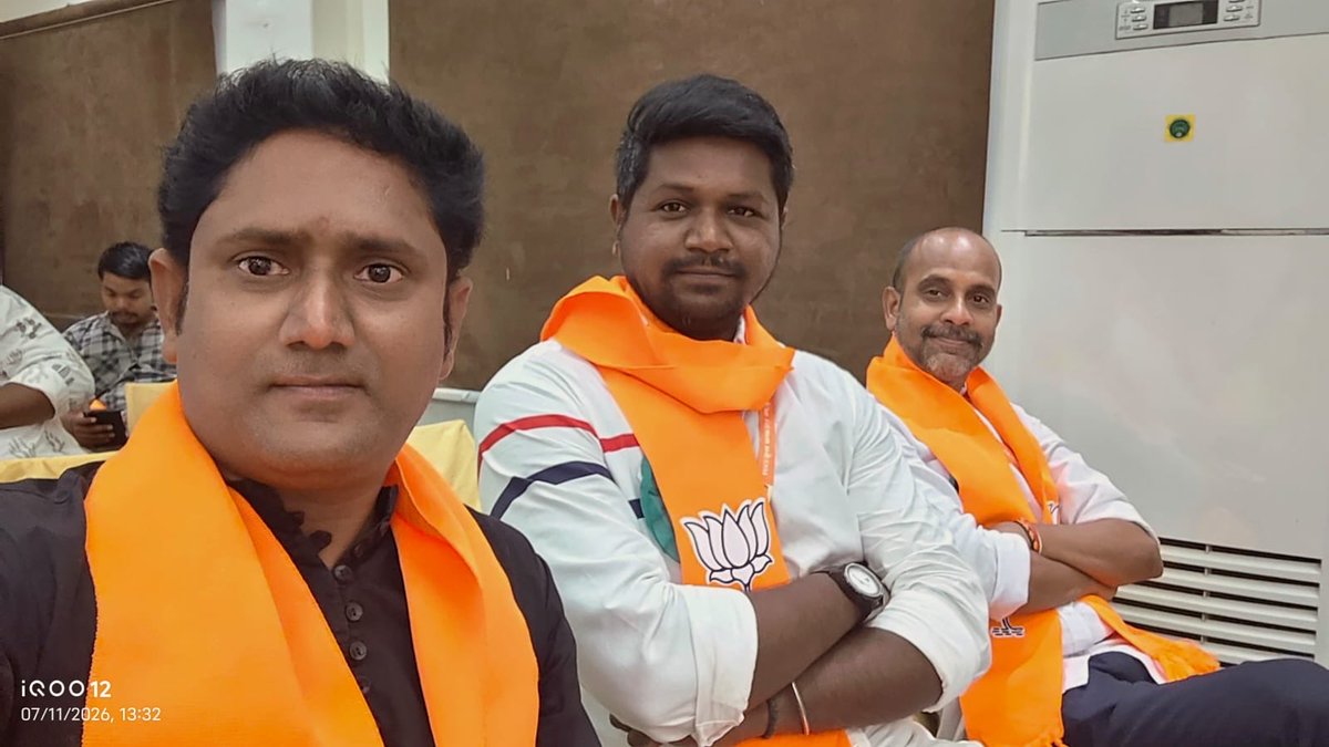Haree909's tweet photo. Participated in the Pandit Deendayal Upadhyaya Prashikshan Mahabhiyan training session for Bharatiya Janata Party workers organized by the Yanam Mandal unit as part of the nationwide training campaign.
@PuducherryBjp4 @NitinNabin 
#BharatiyaJanataPartyBJP https://t.co/xrgvPgFYhN
