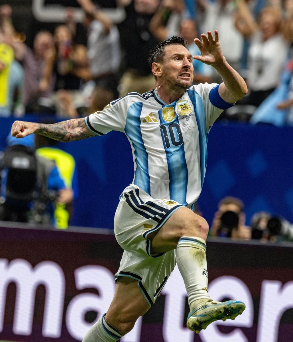 WeAreMessi's tweet photo. 🚨🚨 IT’S MATCH DAYYYYYYYY! 

Argentina take on Switzerland in the quarterfinals of FIFA World Cup 👀🔥 https://t.co/2DcDCFG7yK