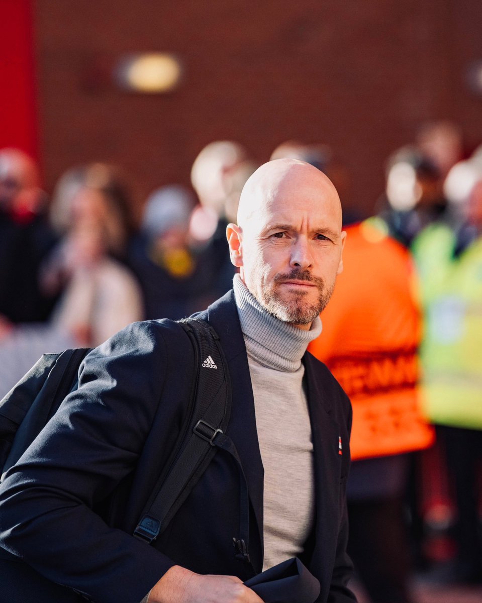 UtdDistrict's tweet photo. 🚨🎙️ | Steve McClaren on the days after the Brentford defeat: 

"First game against Brentford, we lost. There was 13KM difference in how much we ran compared to them.

"Erik [ten Hag] went.. ‘we’re going to run THAT [the 13KM] this morning.’

"I said don’t be silly, you CANNOT do that. He went ‘Fair enough, they’ll run AFTER ME until I tell them to stop.’" 

[@FrankEra_]