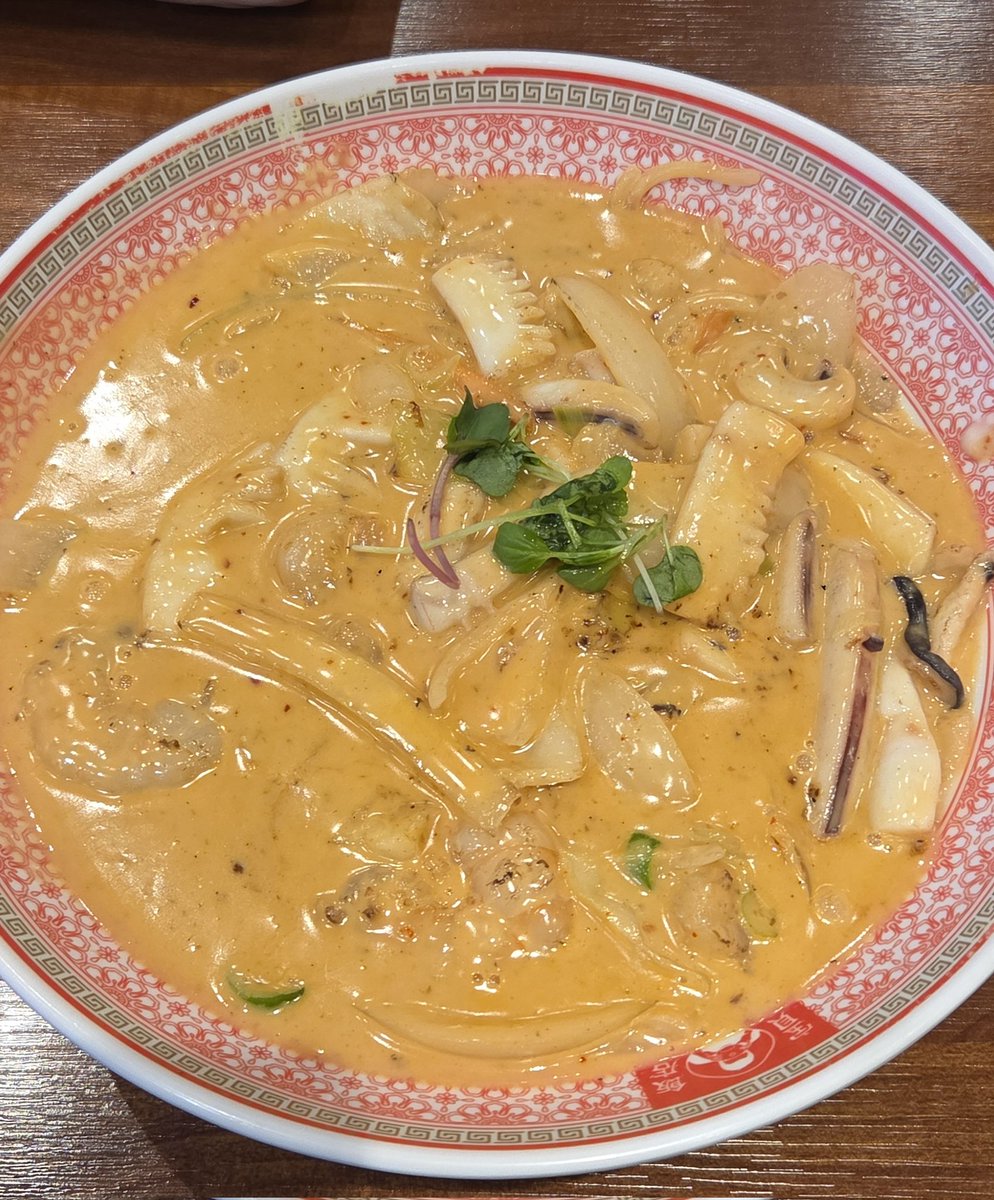연 이 tweet media