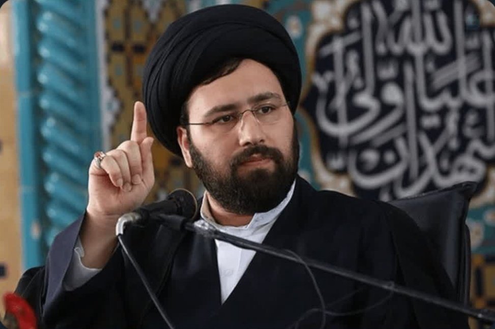 zagrostabar's tweet photo. با سخنان کوبنده و حماسی ثابت کرد که خون خمینی کبیر در رگهایش جریان دارد 
خدا نگهدارت خمینی جوان ❤️🤍💚 https://t.co/RnTeCq9PlE