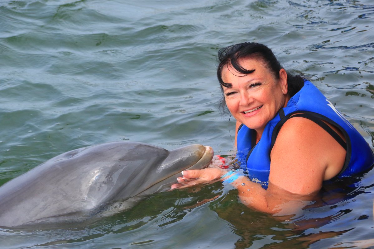 scattykathy's tweet photo. Such a amazing time in domican republic https://t.co/ry4GCzfKcM