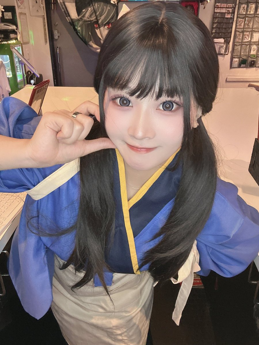 Shino_Rinjinbu's tweet photo. 昨日から風強すぎて度々体持ってかれそうになるんだけど、、💦

出勤前にとあるツイートでご乱心したので隣人部でみんなから元気もらいたい気持ちいっぱいです‼️

おるこあかりしのきょうりかでおります✨️ https://t.co/ZxzgoW0jEI
