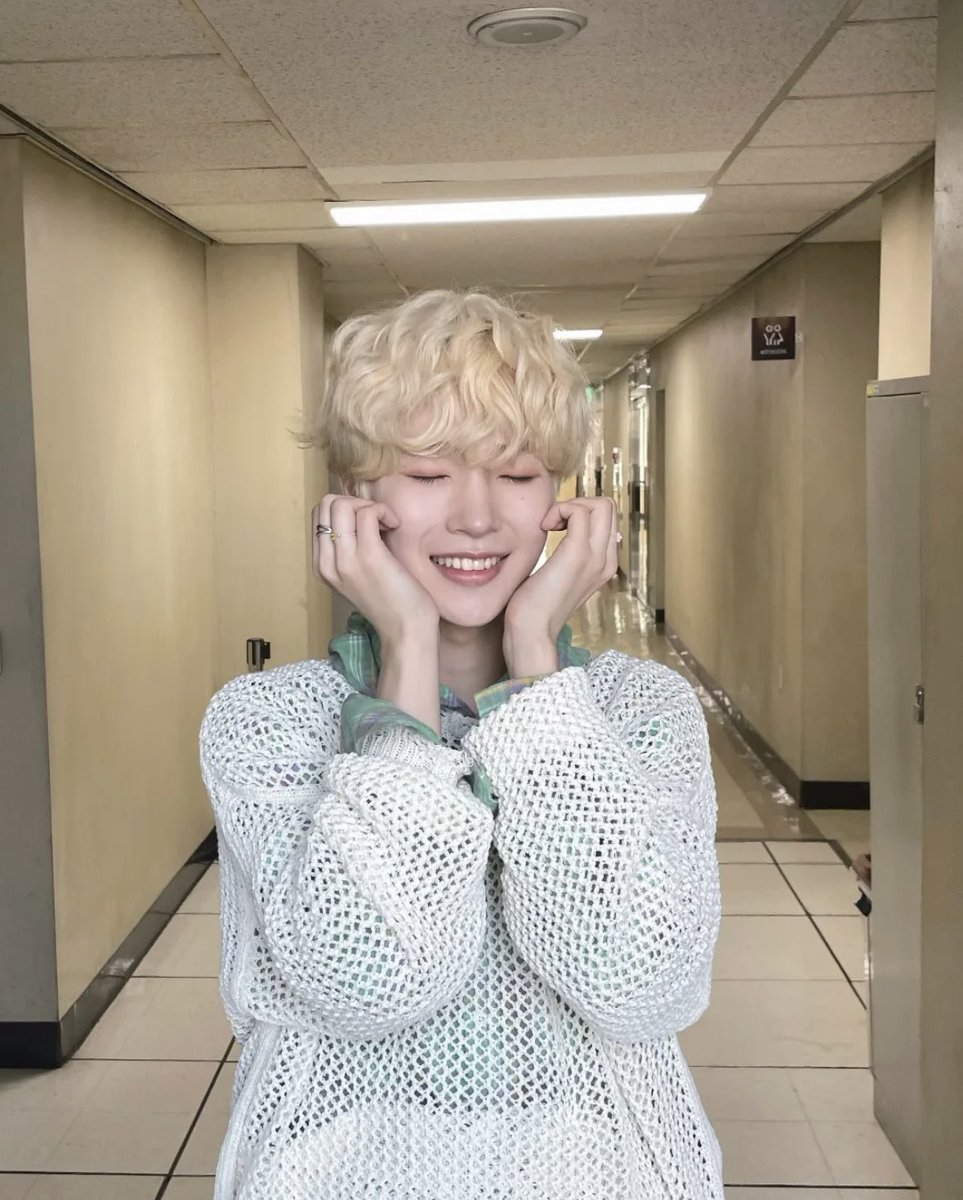 tamagoboro_pya's tweet photo. 今日アヒルの赤ちゃんぬいぐるみお迎えした！優しいミントグリーンも似合うね。 https://t.co/6FGO4iAsWd