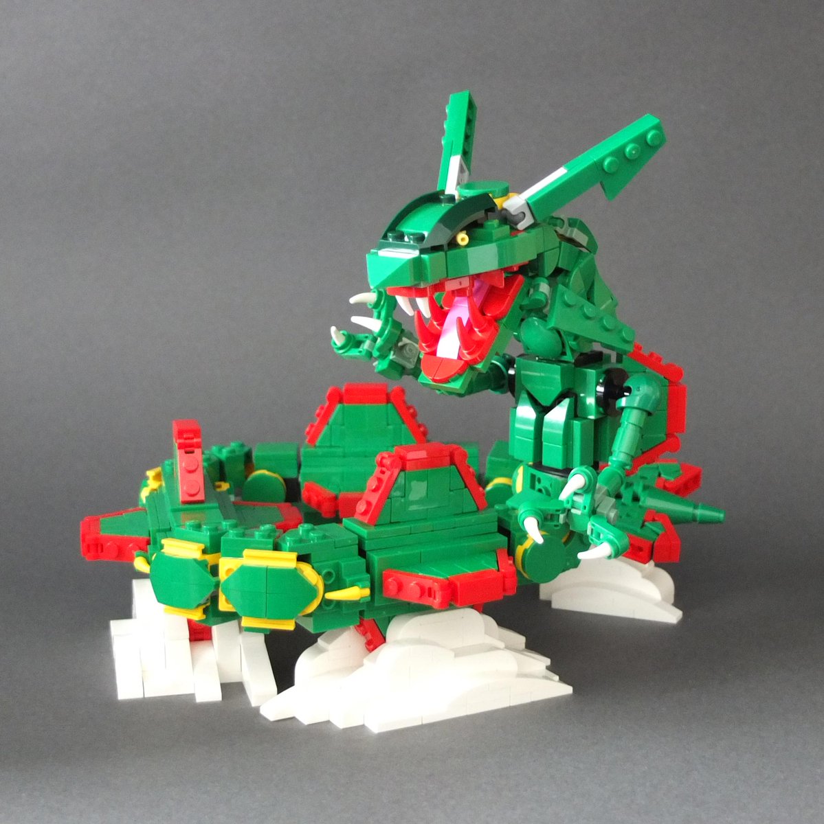 BrickDinosaurs's tweet photo. いけ！イーブイ！グラードン！カイオーガ！レックウザ！　#LEGOポケモン部 https://t.co/NpyK0GDoDx