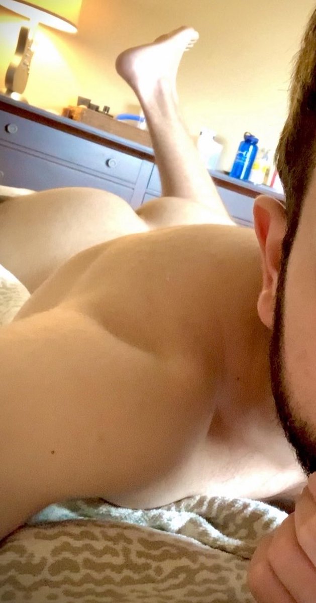 ivorytickler94's tweet photo. @HotWivesClub7 🍑☺️🖤 https://t.co/InEAaPTLkR