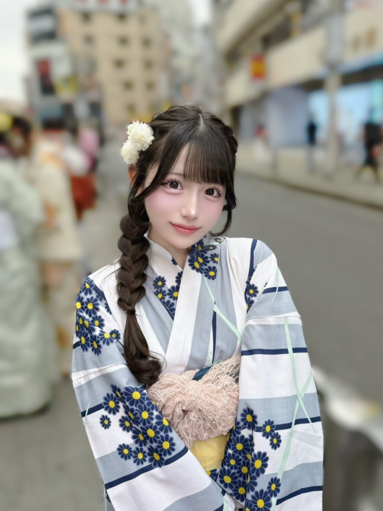 MEGAFON_ami's tweet photo. この胸の痛みはどうやって、君にうつしたらいいんだろう https://t.co/mC7jX8SRob