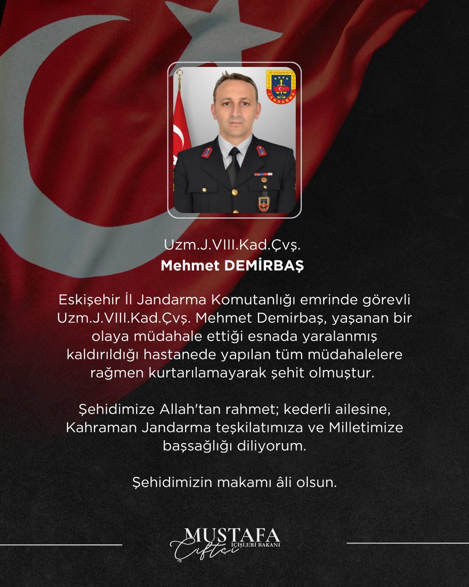 mustafaciftcitr's tweet photo. Milletimizin başı sağ olsun 🇹🇷 https://t.co/PC4UdZIWz0