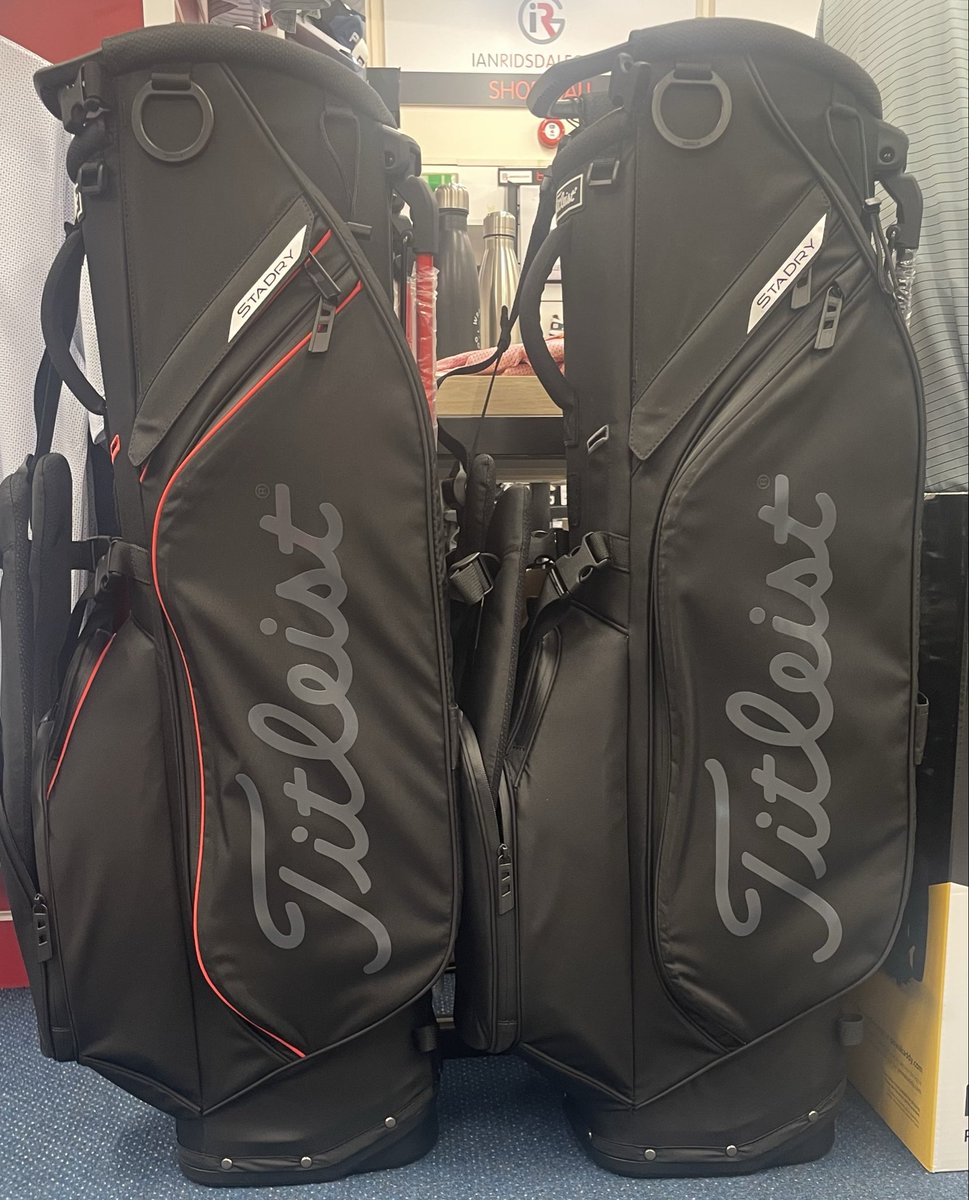 WragBarnProShop's tweet photo. Restock of the New @TitleistEurope S4 Stand Bag for you to take a look at. New construction and available in StaDry!
#titleist #S4Bag #carrybag #standbag #golfbag https://t.co/5P1Kx522Pz