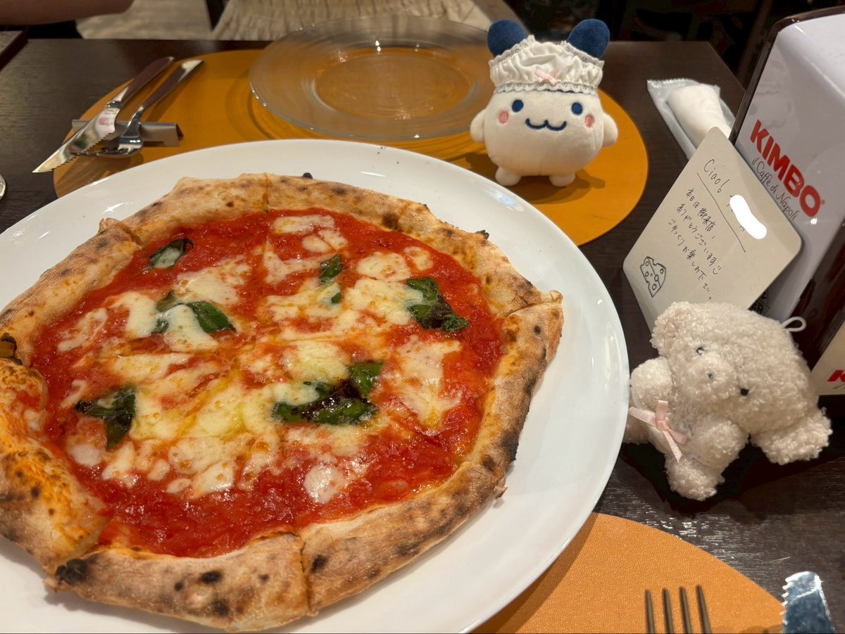 be__proud__of's tweet photo. 友達のぬい撮りにも意気揚々と写り込みにいくみみち https://t.co/7YpfwdoQkP