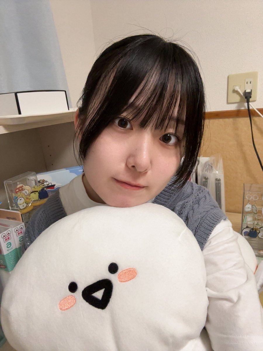 haru_actor150's tweet photo. #ゆかjet 
本日も稽古終わりましたー！
朝から右目のコンタクトが違和感マックスでずっと取り替えたかった🥹笑

B班はなんか元気いっぱい！というか学校にいるみたいな雰囲気で毎日楽しいです😂

和気あいあいとしたB班のGO,JET！ぜひ観に来てほしいなあ💭 https://t.co/q3makYJ0r4