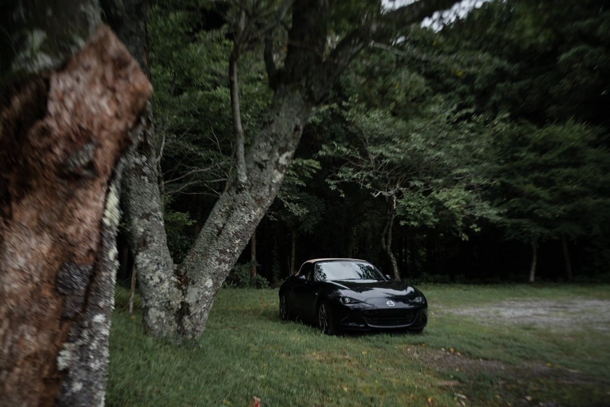 Tomo_mx5's tweet photo. 梅雨の間の曇りにするドライブが好きです(辺境の山奥)
#ロードスター #withmazda https://t.co/VjA3vfJ8SJ