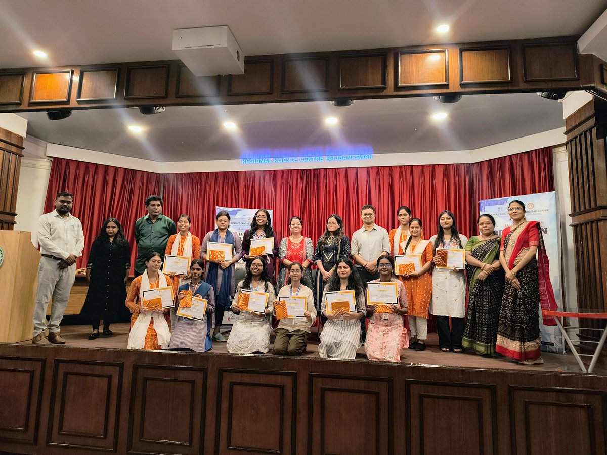 NdwcteBBS's tweet photo. NDWCTE M.Ed. (2025–27) students marked #WorldPopulationDay2026 at the Regional Science Centre, Bhubaneswar, by participating in the quiz, slogan writing, and signature campaign. Proud winners of quiz prizes and certificates!

#NDWCTE #TeacherEducation #PopulationAwareness https://t.co/fVTGTSxPS5