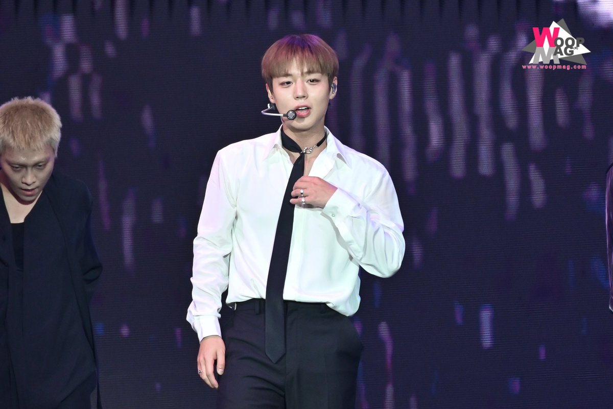 woopmag's tweet photo. เก่งกว่าเดิม เพิ่มเติมคือความรักไม่เสื่อมคลายจากแฟนๆ  "PARK JI HOON"  👍✨  ในงาน 2026 PARK JI HOON ASIA FANCON [RE:FLECT] in BANGKOK

#PARKJIHOON #박지훈 #พัคจีฮุน 
#PARKJIHOONFANCON
#REFLECTinBKK https://t.co/GjUSrmaJvk