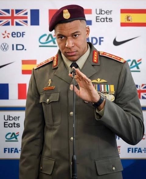 KING👑 tweet media