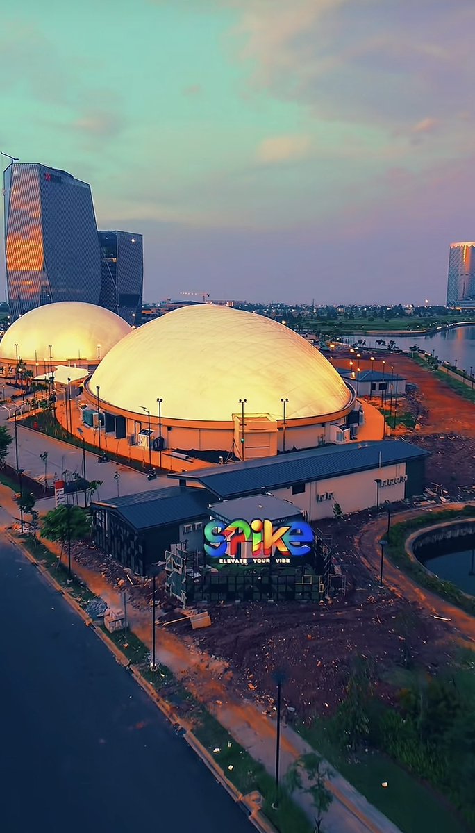 yeongoigu's tweet photo. Park Jihoon fancon jakarta venue looks so nice and big 😍

Spike Airdome PIK 2, Jakarta https://t.co/tVcYlfkf7F
