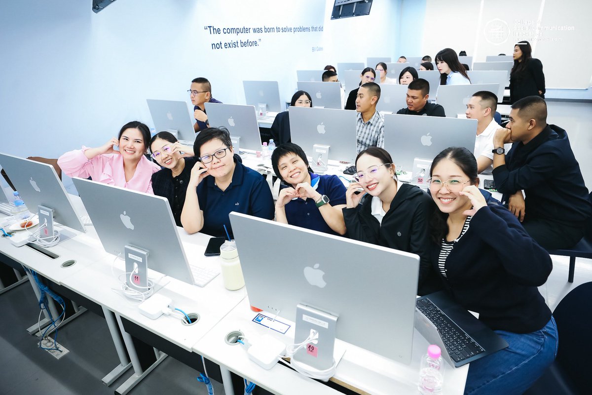 CosciSWU's tweet photo. 🤝 วิทยาลัยนวัตกรรมสื่อสารสังคม ร่วมกับ สถานทูตออสเตรเลีย จัดโครงการห้องเรียนออนไลน์เพื่อการเรียนการสอน หลักสูตร "Leveraging Generative AI in Educational Contexts" เพื่อพัฒนาผู้สอนในยุค Next Normal
🗓 วันที่ 8 - 10 กรกฎาคม 2569
📌 ณ อาคารวิทยาลัยนวัตกรรมสื่อสารสังคม
#cosci #swu https://t.co/ff7by1SgYD